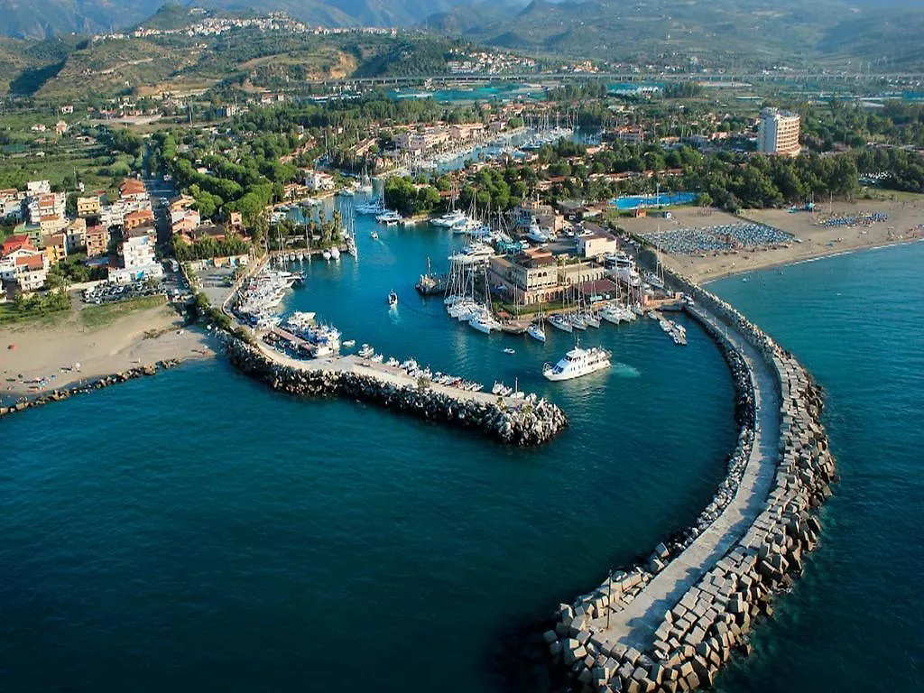 Aparthotel Baia Dei Delfini Furnari Italia
