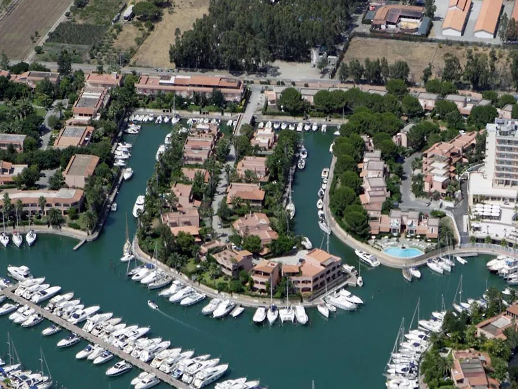 Aparthotel Baia Dei Delfini Furnari